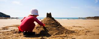 play-in-the-sand-day-image